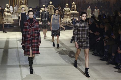 paris fashion week dior show|Dior celebrates the 1960s and the origins of ready.